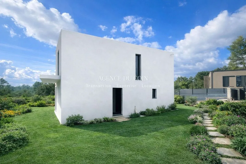 Extérieur - Villa Luxueuse avec Terrasses Sud à Lorgues