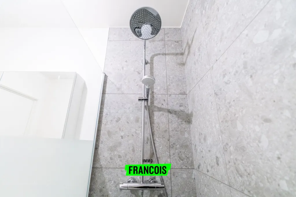 Salles de bain - Appartement avec Jardin et Terrasse à Jabbeke