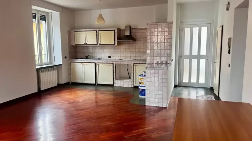 Cuisine - Trilocale with Balcony in Romano di Lombardia