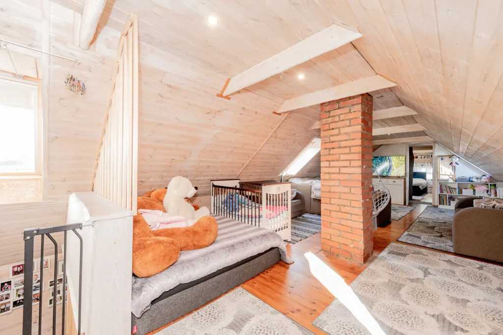 Rooms - Renovated Cottage with Sauna in Soeva