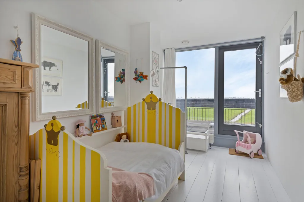 Chambres - Semi-Detached Villa with Waterfront View in Zaandam