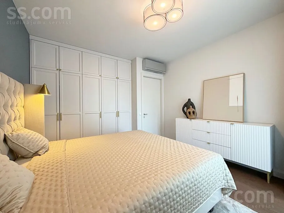 Chambres - Luxury 4-Bedroom Apartment with Balcony in Riga Centre