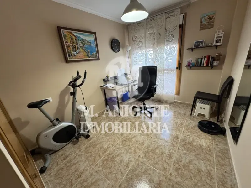 Office - Spacious Apartment with Patio in Calpe