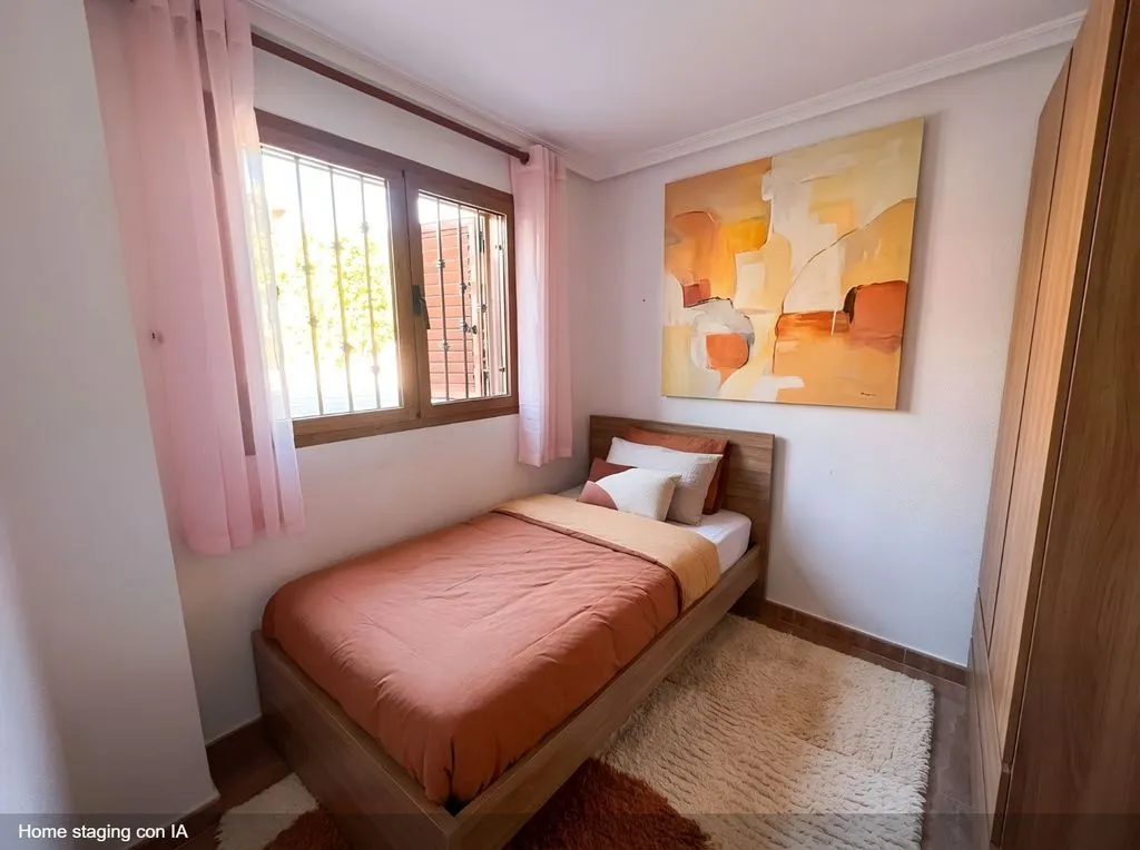 Bedrooms - Semi-Detached Villa with Pool in Torrevieja