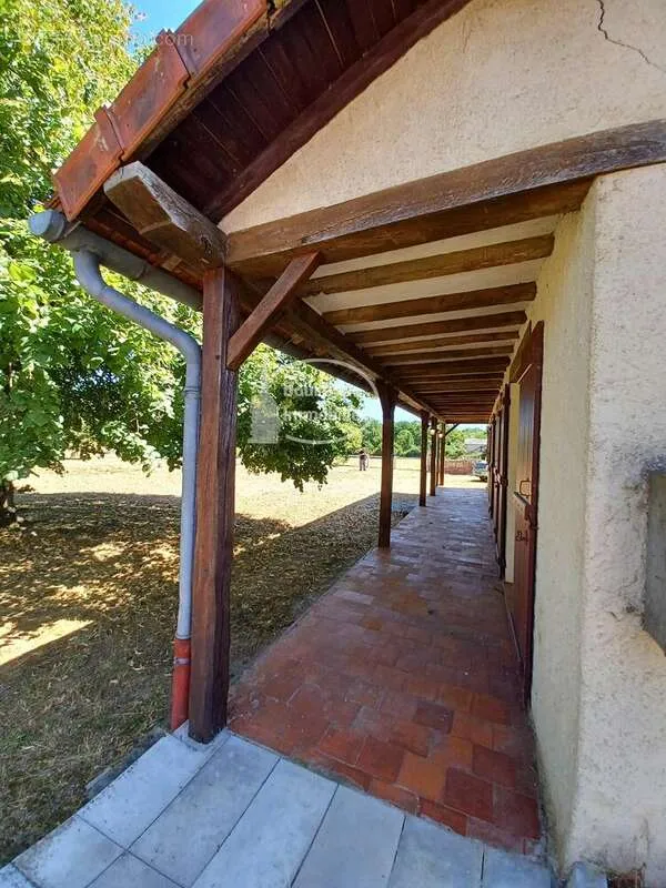Terrasse - Longère avec Jardin à Diou