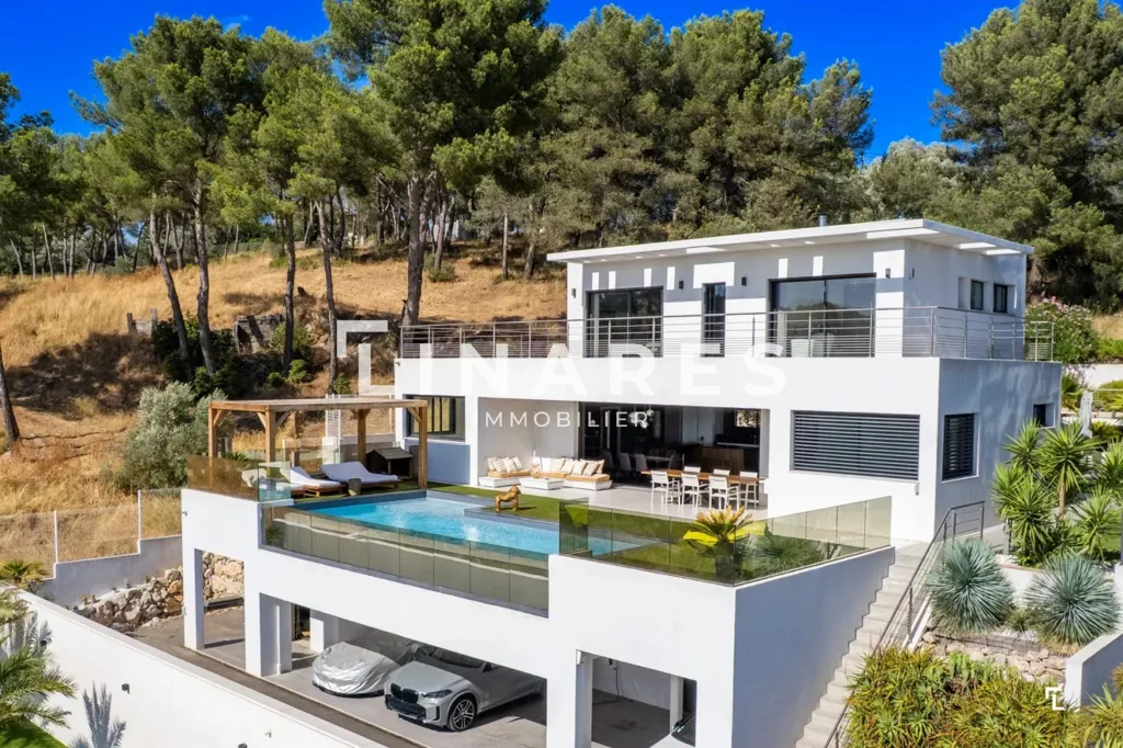 Bassein - Villa with Pool and Ascender in Marseille 11ème