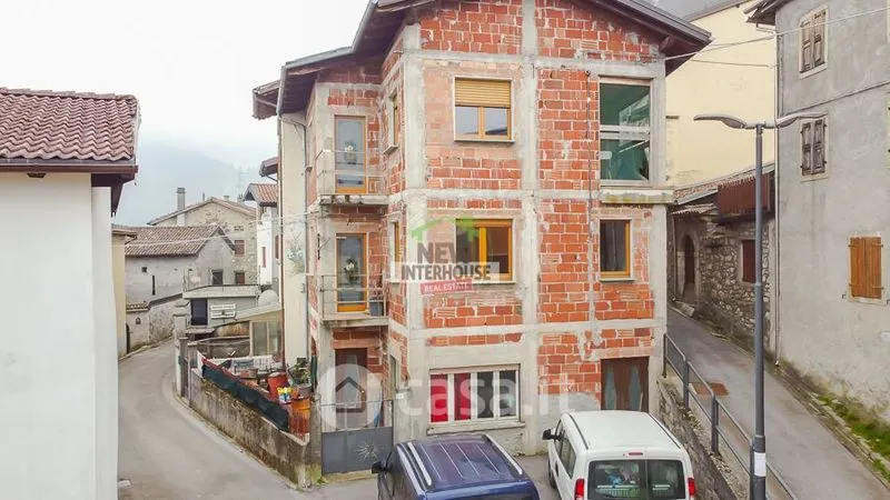 Välivaade - Rustic Townhouse with Terrace in Zuglio