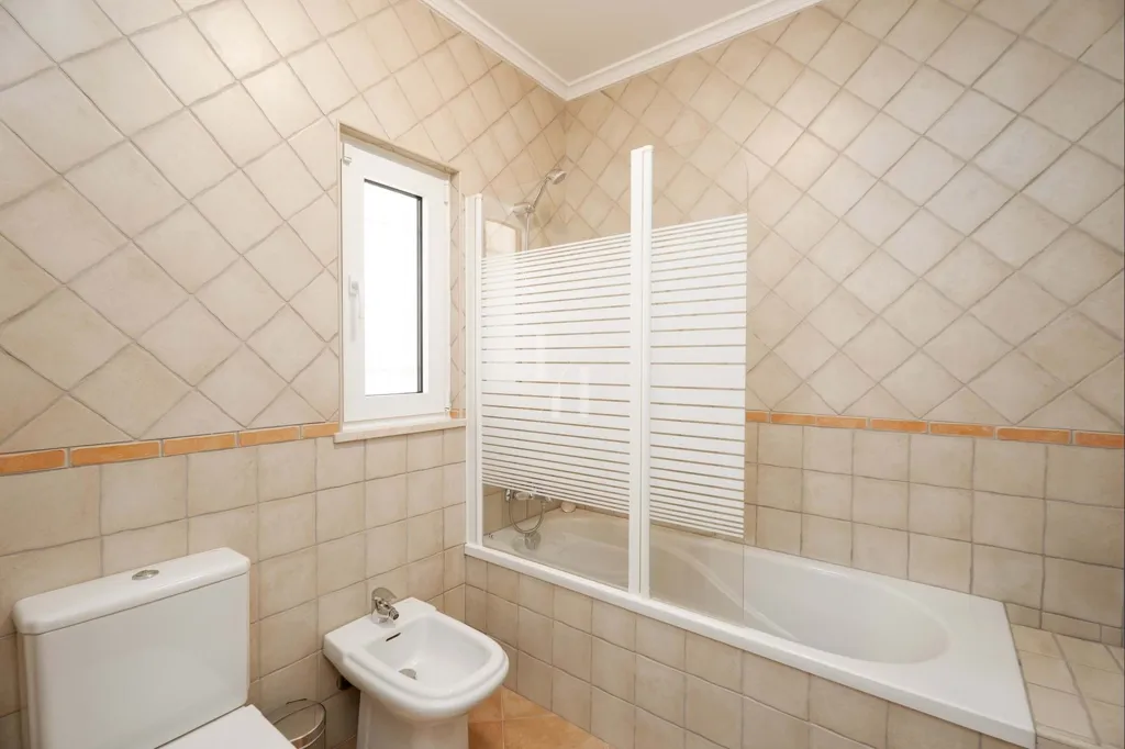 Vannitoad - 3+1 Bedroom House with Pool in Vilamoura
