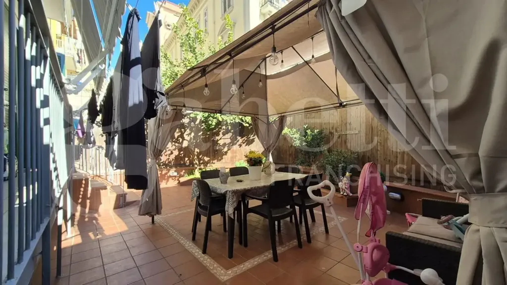 Terrass - Renovated Flat with Terrace in Bagnoli
