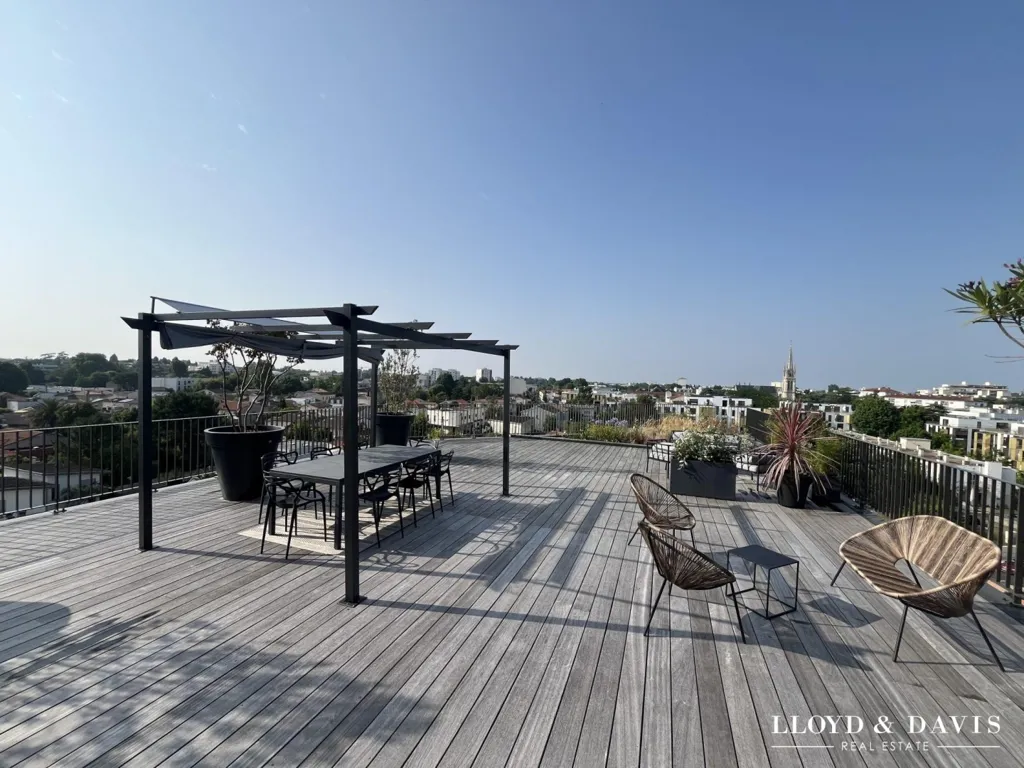 Terrasse - Appartement d'Exception avec Terrasses à Bordeaux