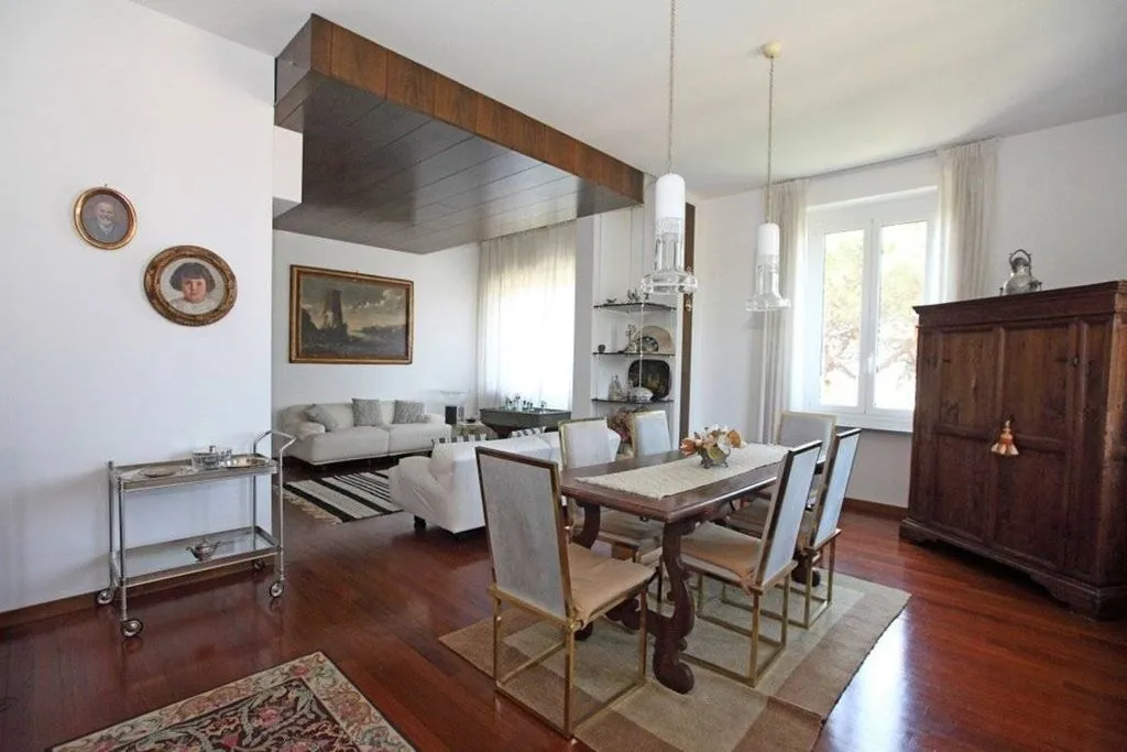 Salle à manger - Luxury Villa with Panoramic Terrace in Chiavari