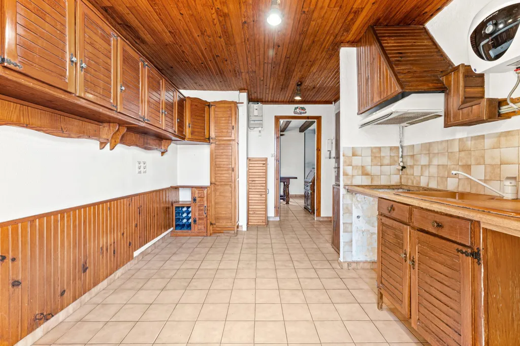 Köök - Renovated Flat with Balconies in Menton Centre