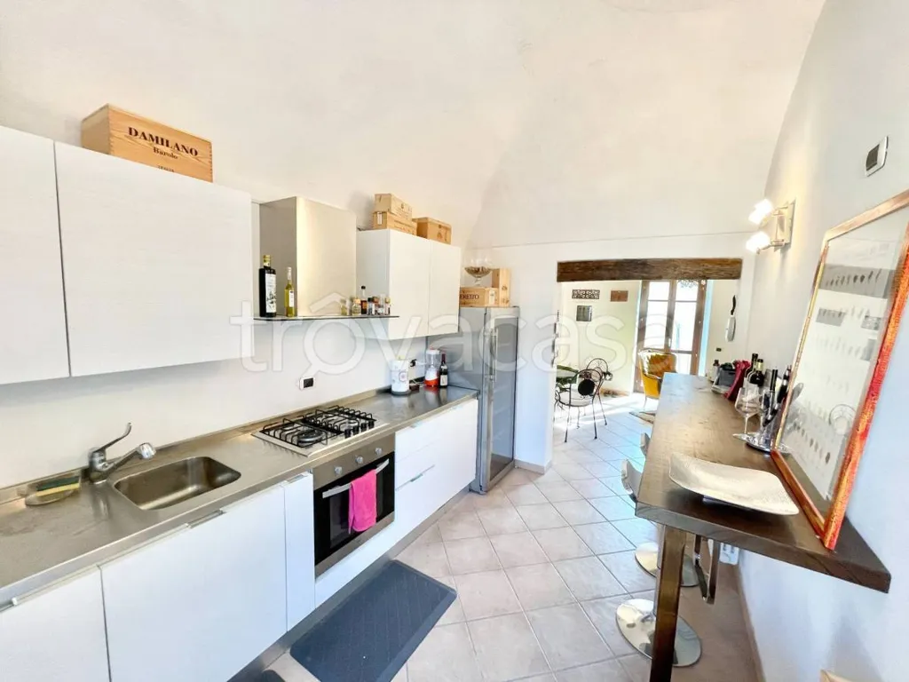 Cuisine - Apartment with Balcony in Dogliani Centre