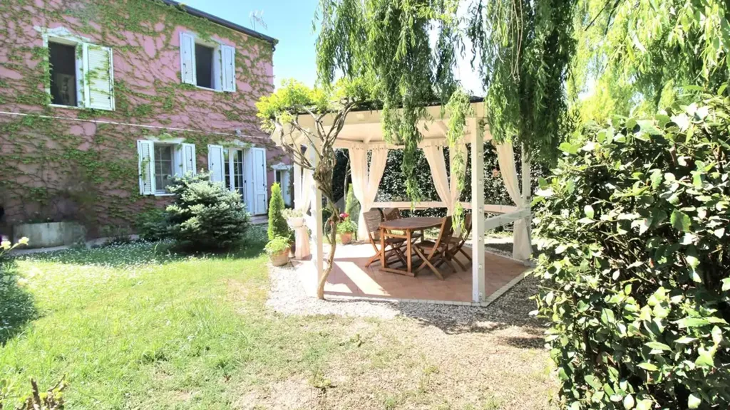 Garden - Rustic Villa with Garden in Cesena