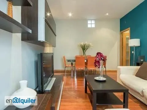 Living Room - Bright Apartment with Balcony in Chueca, Madrid