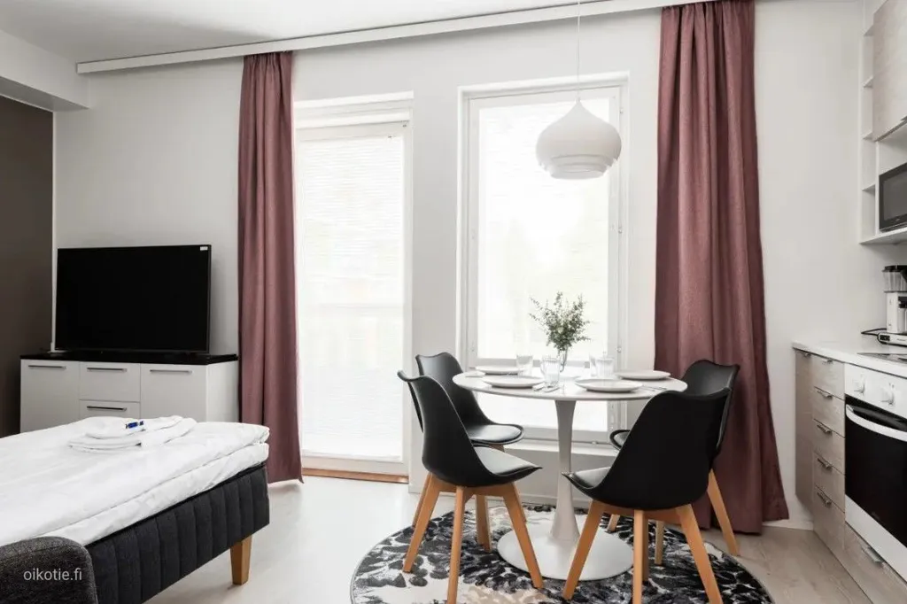 Chambres - Efficient Studio with Balcony in Pori