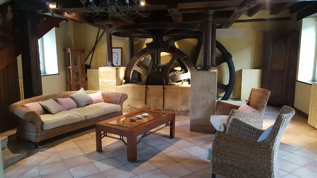 Elutuba - Historic Millhouse with Garden in Chancay