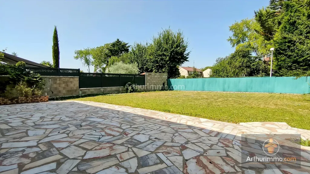 Aed - Luxury House with Garden in Bondoufle