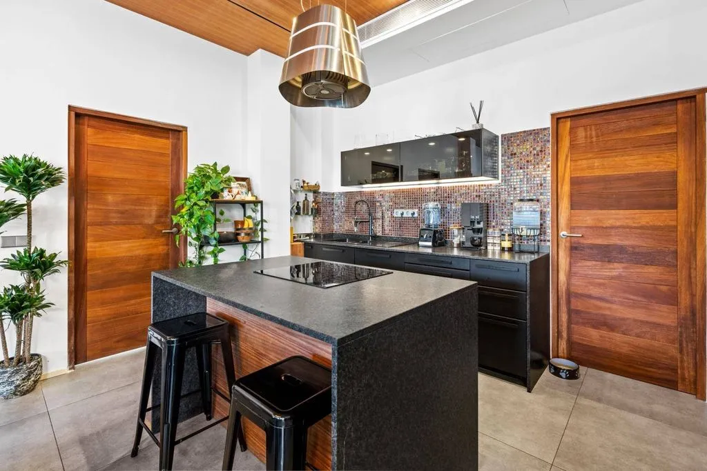 Cuisine - Luxury Flat with Pool in San José, Balearic Islands