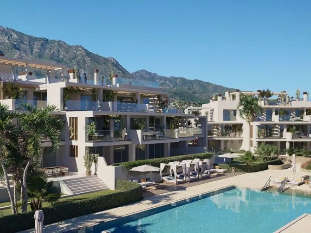 Bassein - Luxury Flat with Private Pool in Marbella