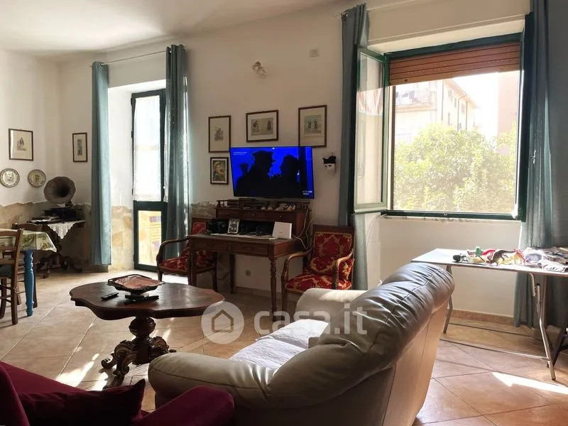 Elutuba - Apartment with Balcony in Bosa Centre
