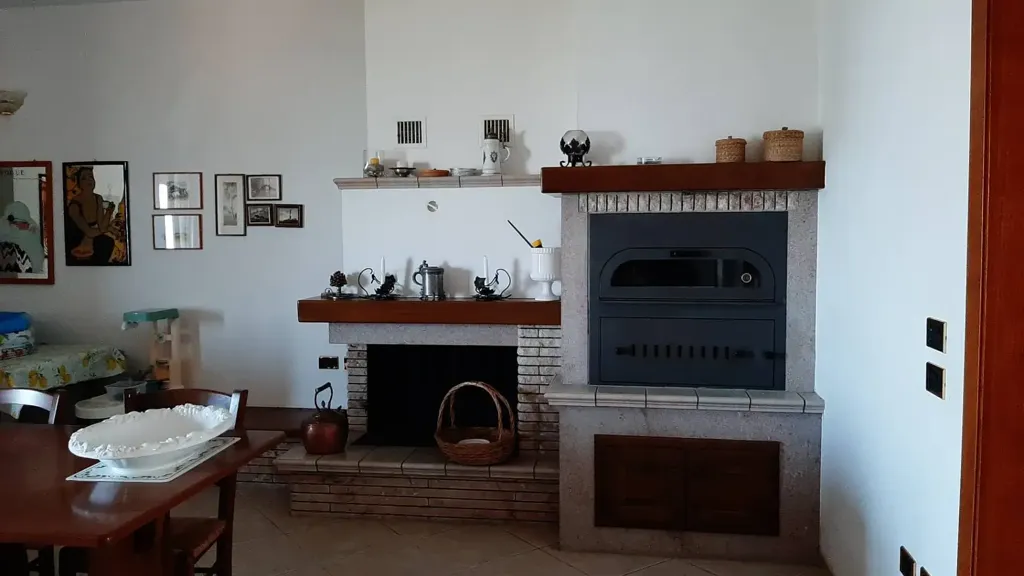 Söögituba - Colonial House with Panoramic View in Carignano