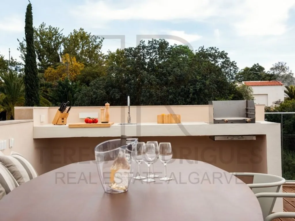 Terrazza - Modern House with Sea View in Lagoa