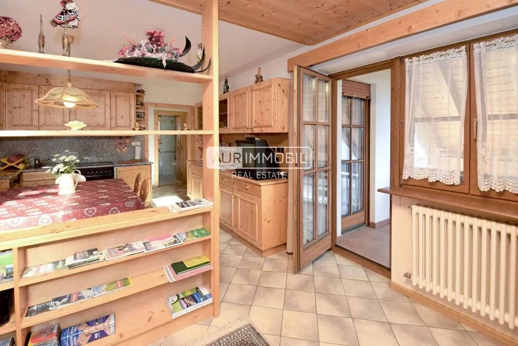 Köök - Luxury Flat with Balcony in Innichen