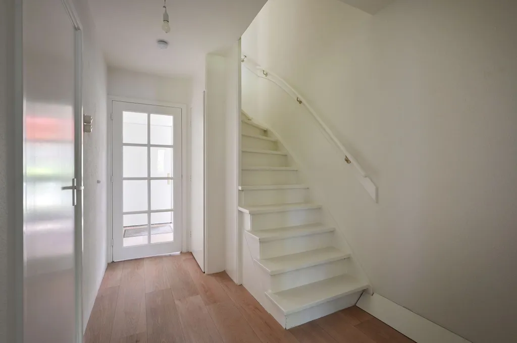 Rooms - Corner House with Energy Label A in Huizen