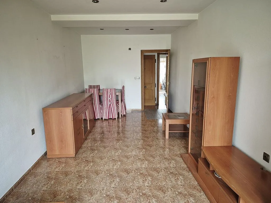 Elutuba - 3-Bed Flat with Balcony in Cabezo de Torres