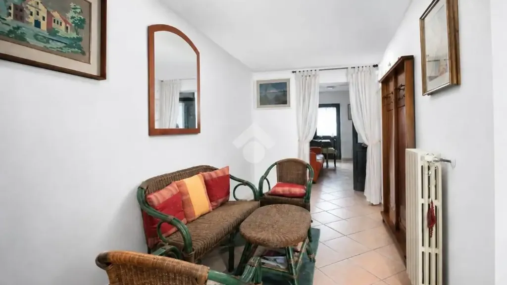 Esik - Ground Floor Apartment with Garden in Lecce