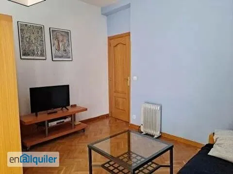 Séjour - Bright Studio in Huertas-Cortes, Madrid