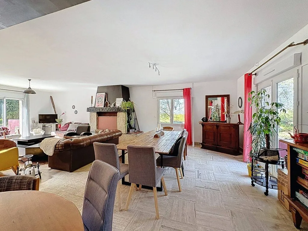 Söögituba - Luxury House with Event Space in Saint-Jouan-des-Guérets