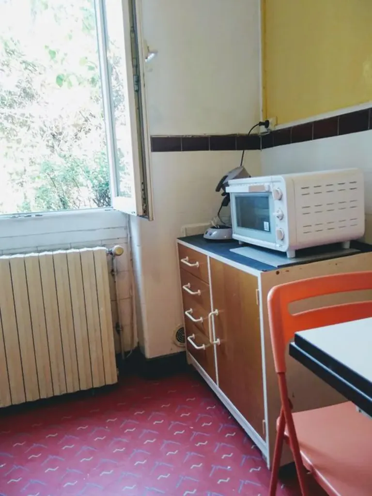 Köök - Student-Friendly 2-Bedroom Flat in Villeurbanne