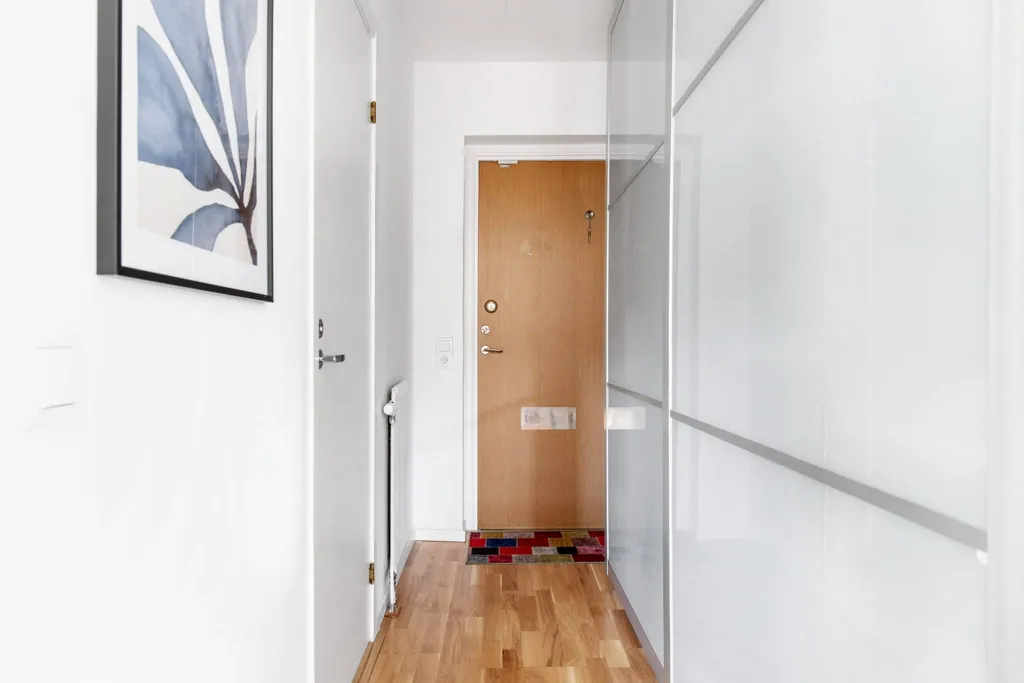 Entrée - Apartment with Renovated Facilities in Norrstrand