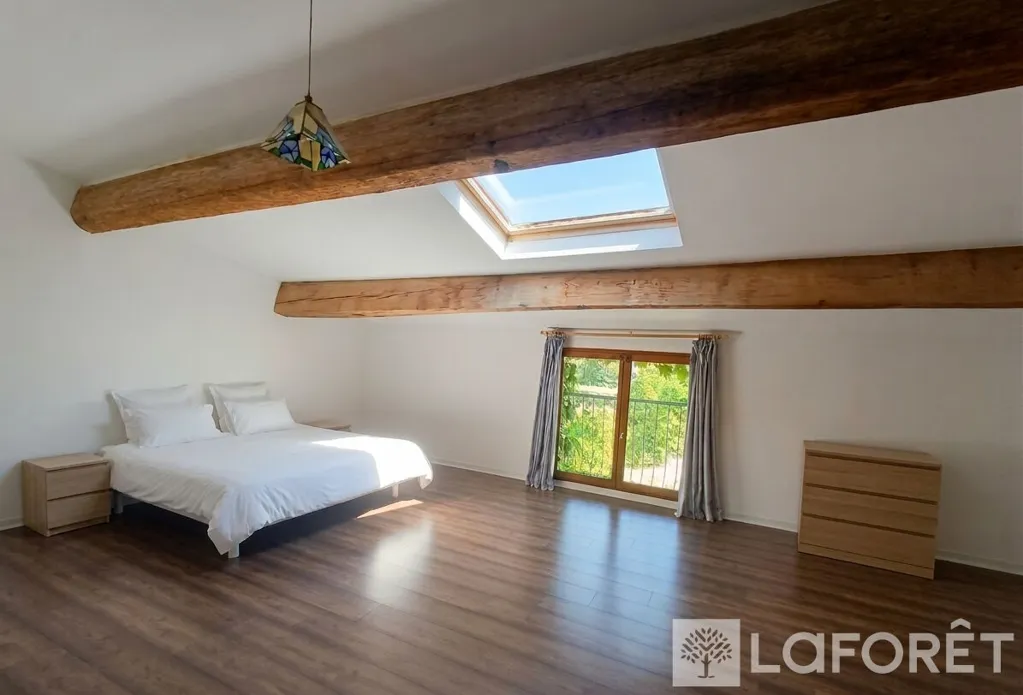 Chambres - Maison de Village avec Piscine à Maureilhan