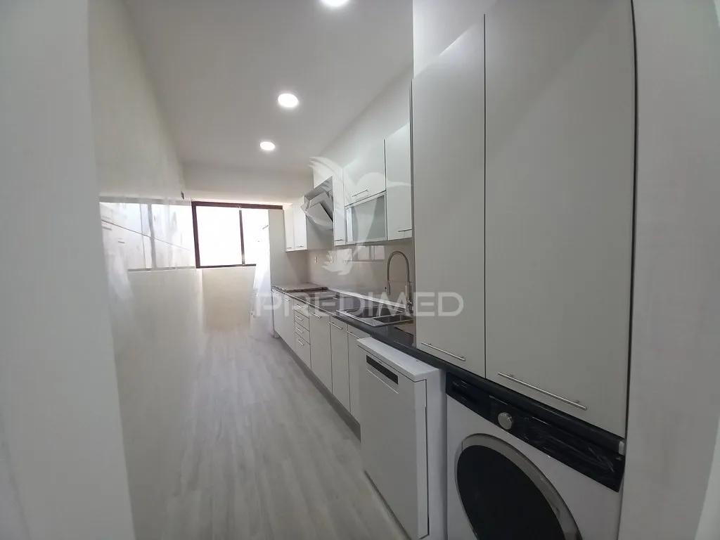 Cuisine - Restored Duplex with Sea View in Costa da Caparica