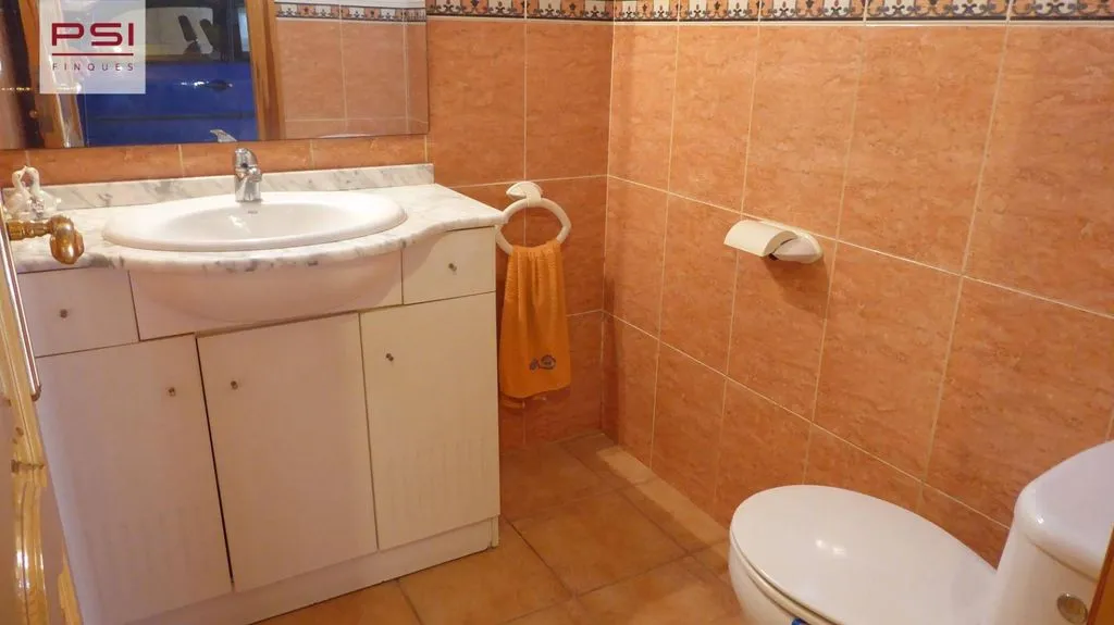 Salles de bain - Luxury House with Garden in Cardedeu