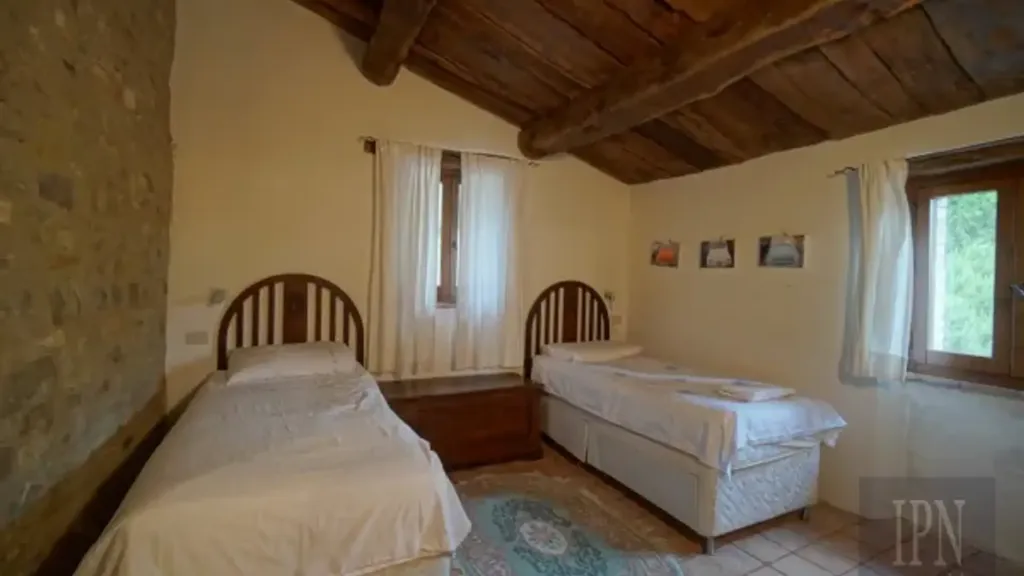 Chambres - Country House with Pool in Pietralunga, Umbria