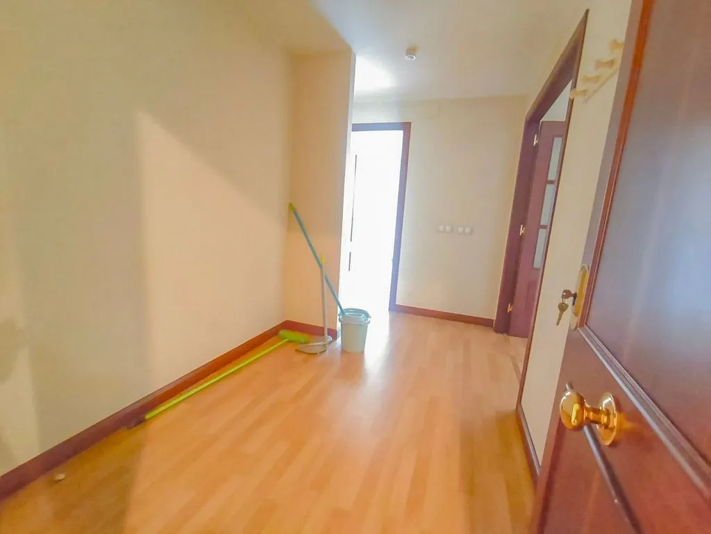 Ingresso - Spacious Flat with Lift in Cabañaquinta