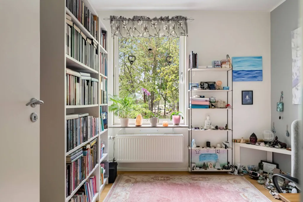 Kabinet - Apartment with Balcony in Hägernäs Strand