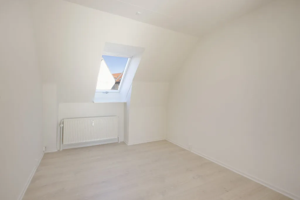 Pièces - Four-Room Apartment in Horsens