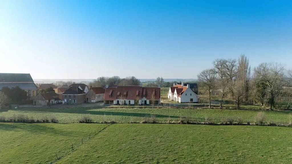 Õhuvaade - New Corner House in Lapscheure