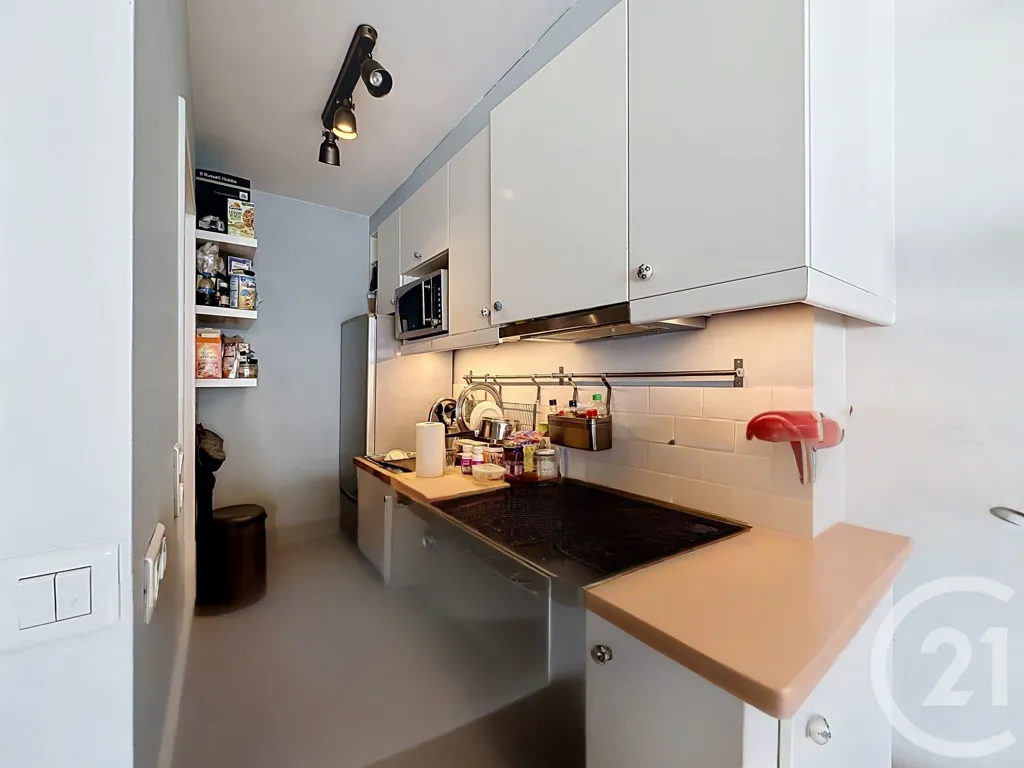Cuisine - Appartement avec Balcon et Vue Dégagée à Villejuif