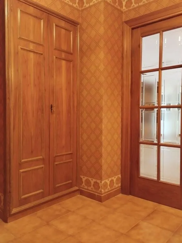 hallway_entrance
