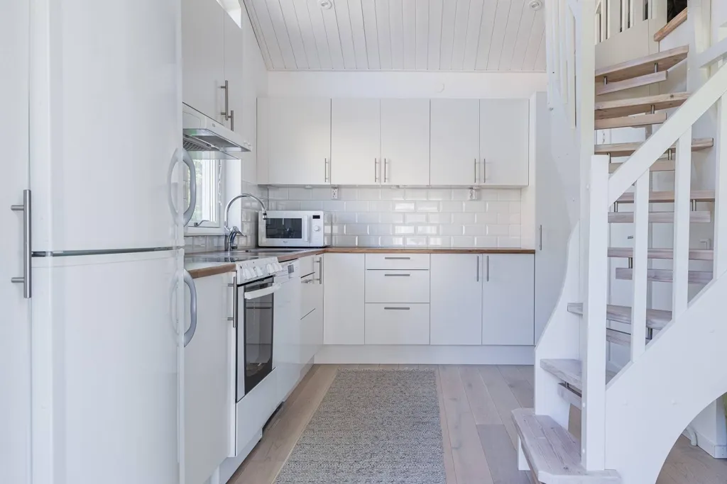 Cuisine - Architectural Villa with Lake View in Järnevid