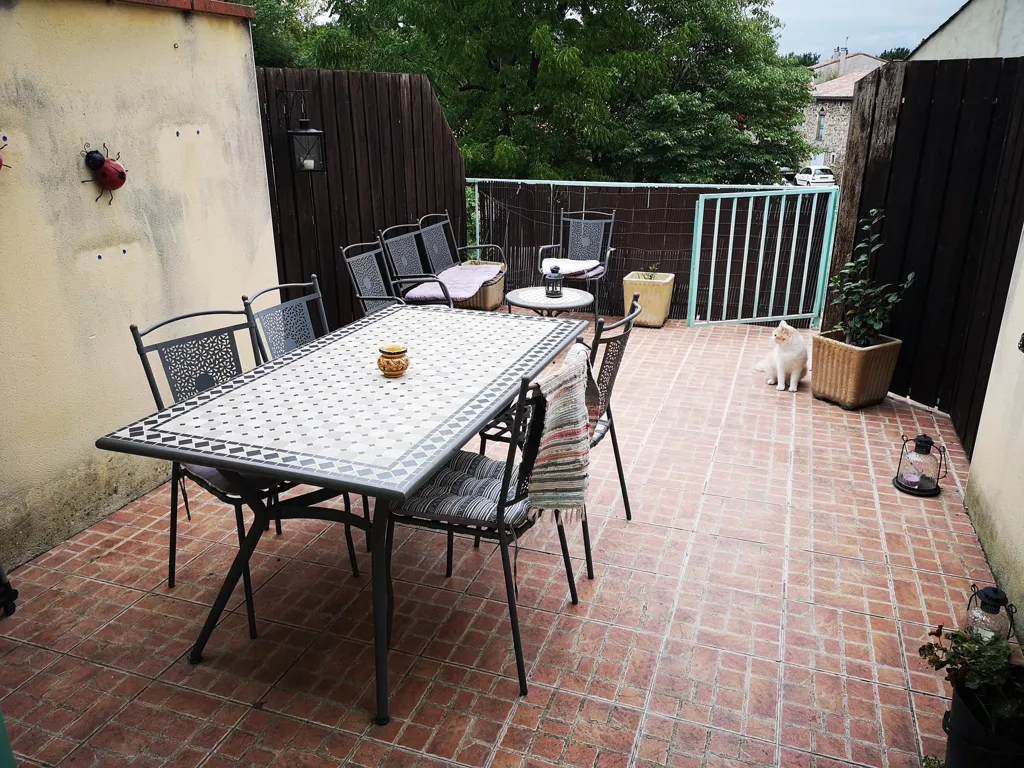 Terrasse - Appartement T3 avec Terrasse et Garage à Soual