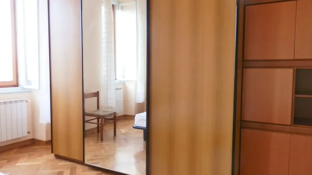 Chambres - Terraced Apartment with City View in Trieste