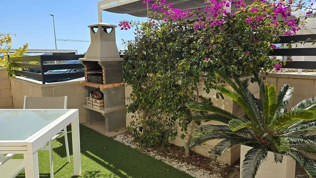 Terrazza - Apartment with Private Garden in Finestrat