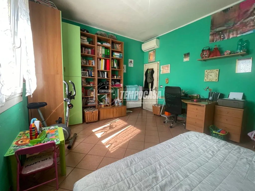 Chambres - Apartment with Balcony in Modena